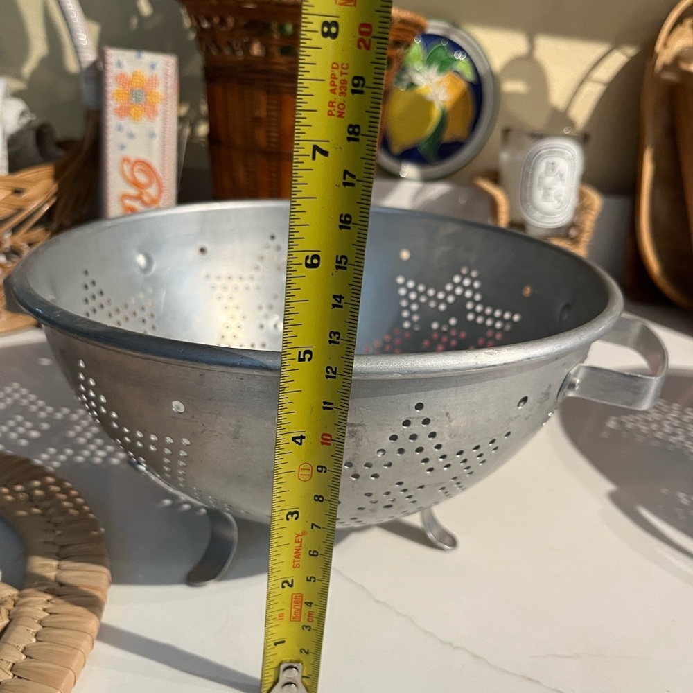 Stainless Steel Colander - Picture 6 of 6